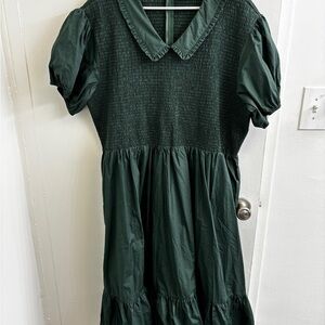 Ivy City Co. Dark Green Midi Dress